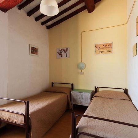 Casa Vacanza Podere Lupinaio Apartment Lorenzana Bagian luar foto