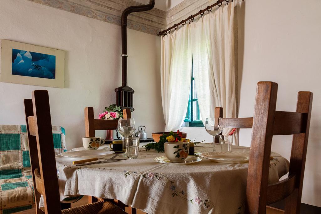 Casa Vacanza Podere Lupinaio Apartment Lorenzana Bagian luar foto