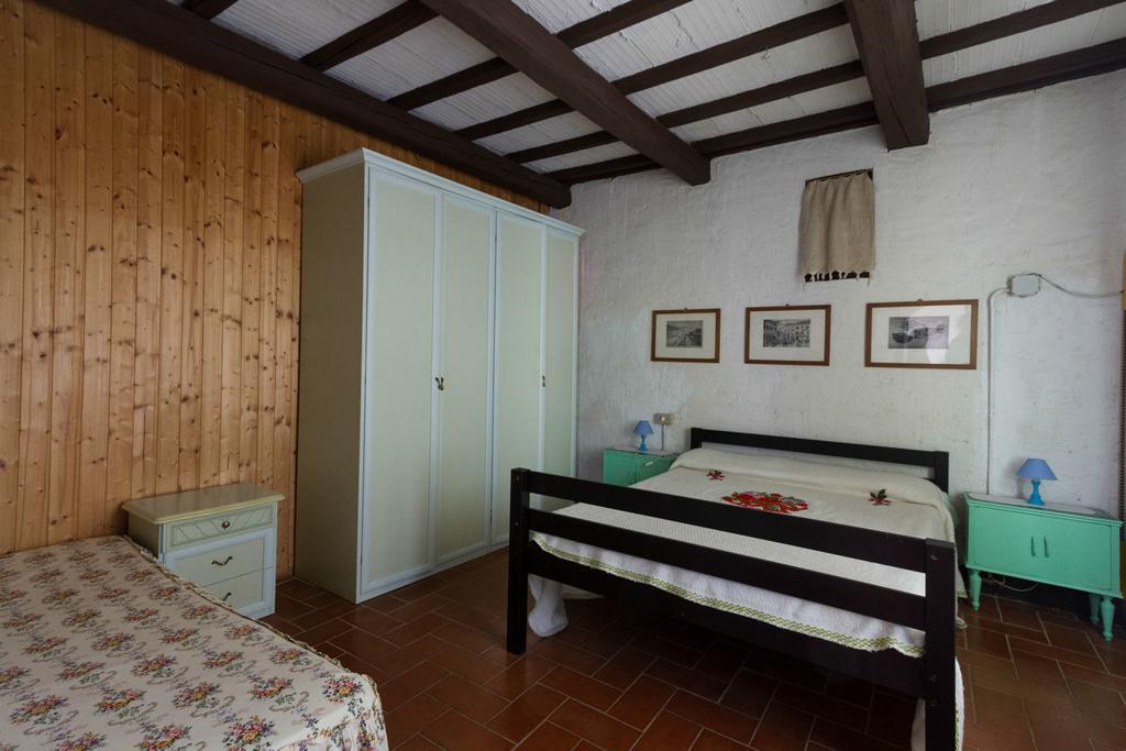 Casa Vacanza Podere Lupinaio Apartment Lorenzana Bagian luar foto